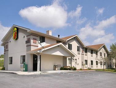 Hotel Super 8 by Wyndham Lewisburg Exterior foto